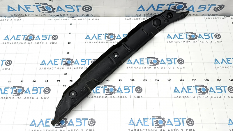 Left door-wing seal for Audi Q3 83A 19-25 plastic, tear