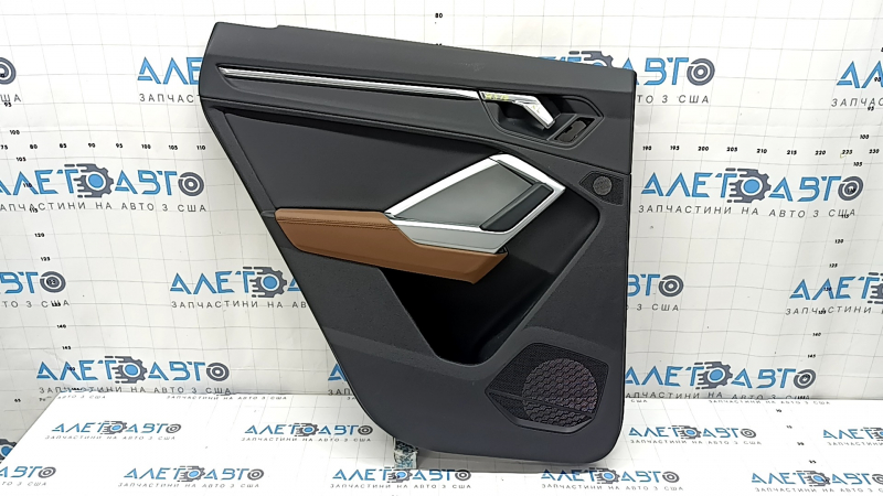 Rear left door panel assembly for Audi Q3 83A 19-25 black, black leather insert, brown leather armrest, chrome moldings, scratches