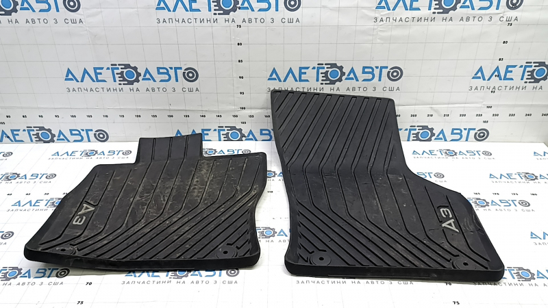 Set of floor mats for the Audi A3 8V 15-20 rubber, black, scratches