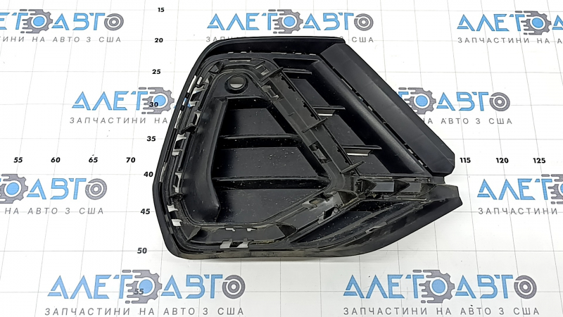 Right front bumper grille for Audi Q3 83A 19-23 with parking sensors, S-Line, structure