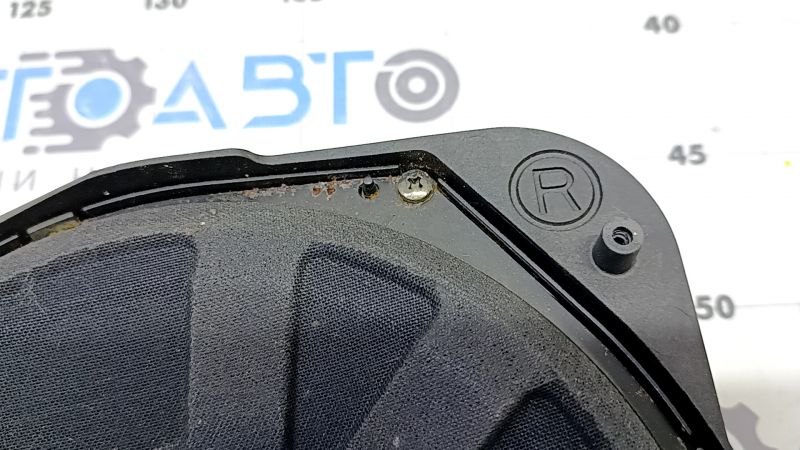 Right subwoofer BMW X1 F48 16-22 Hi-Fi, water contact, working