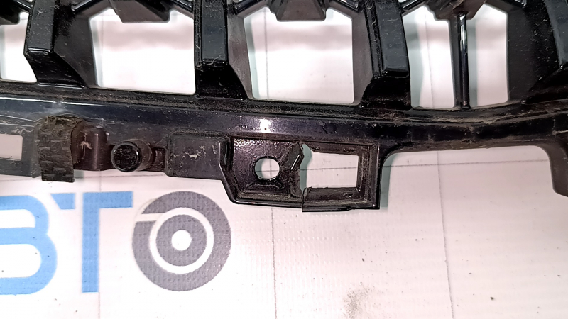 Mazda 6 18-20 radiator grille, bare, black gloss, with a base for the emblem under the radar, broken