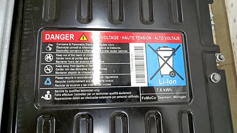 Ford Fusion mk5 13-20 plug-in 7.6 kWh, 102 kV, 296 V battery assembly