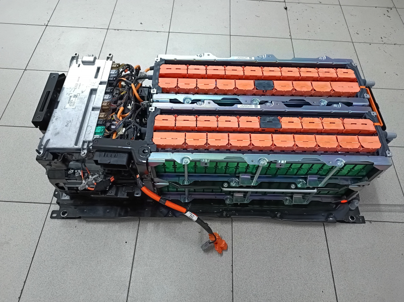 Ford Fusion mk5 13-20 plug-in 7.6 kWh, 102 kV, 296 V battery assembly