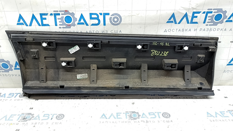 Lower rear left door trim for VW Tiguan 18-24, gloss black molding, R-Line, filed down