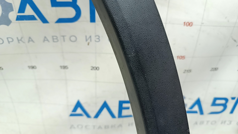 Front right fender arch trim for VW Tiguan 18-21, R-Line, scratches