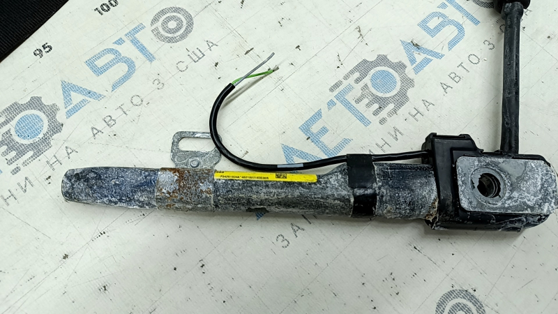 Driver's seat belt with tensioner for VW Tiguan 18-21, black, water contact, tensioner, dry clean, cut connector