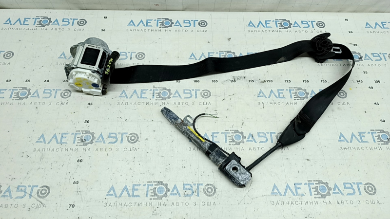 Driver's seat belt with tensioner for VW Tiguan 18-21, black, water contact, tensioner, dry clean, cut connector