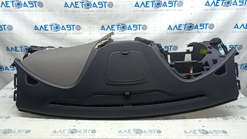 Front dashboard with AIRBAG Hyundai Santa FE Sport 13-18 black with gray insert, scratches