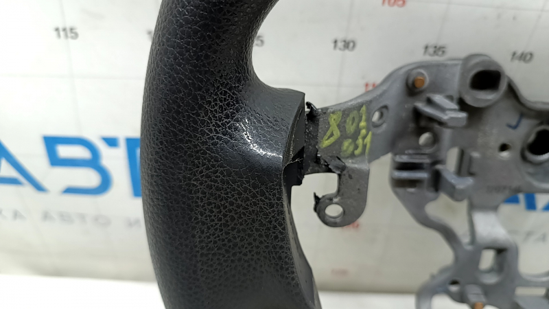 The steering wheel is bare, Hyundai Santa FE Sport 2017-2018, rubber, black, without buttons and overlays, worn, scratches.