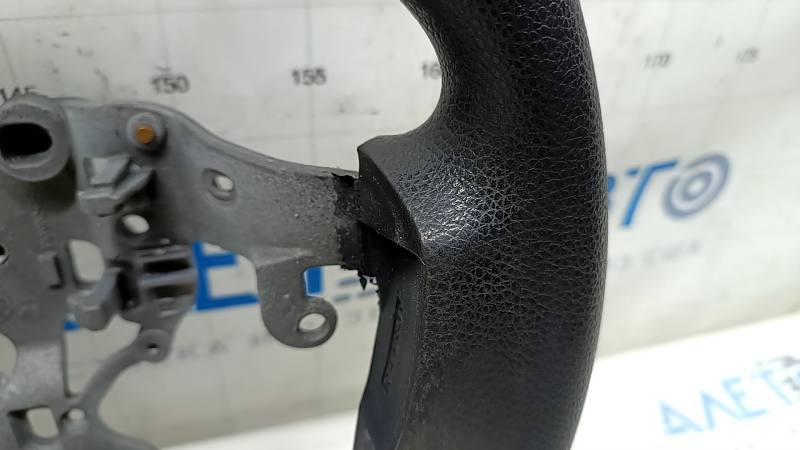 The steering wheel is bare, Hyundai Santa FE Sport 2017-2018, rubber, black, without buttons and overlays, worn, scratches.