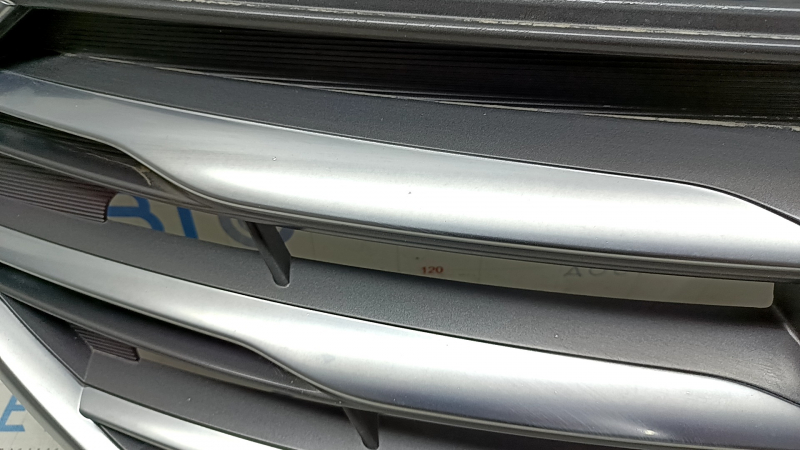 Radiator grill assembly for Hyundai Santa FE Sport 2017-2018, with emblem, without camera, chrome, sand