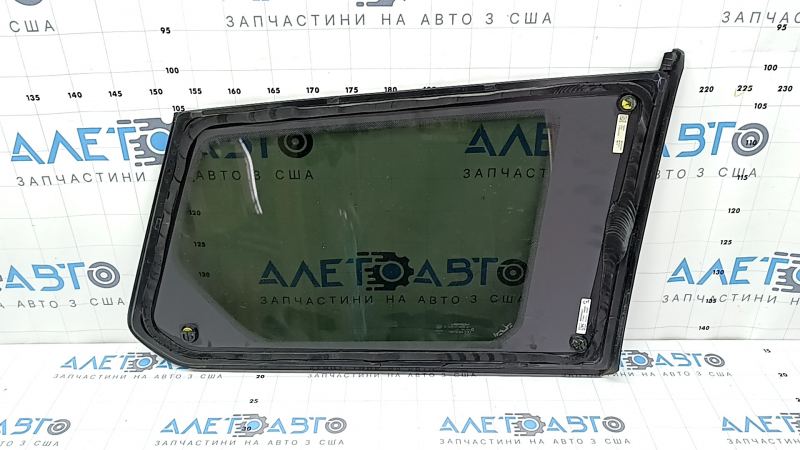 Rear left fixed window glass Jeep Grand Cherokee WL 21-25 tinted, long, molding black gloss
