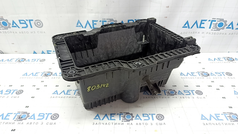 Left battery tray for Jeep Grand Cherokee WL 21-25 3.6, 5.7, cracks