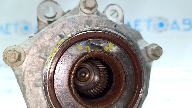 Jeep Grand Cherokee WL 21-25 28k intermediate shaft, chips, dented seal