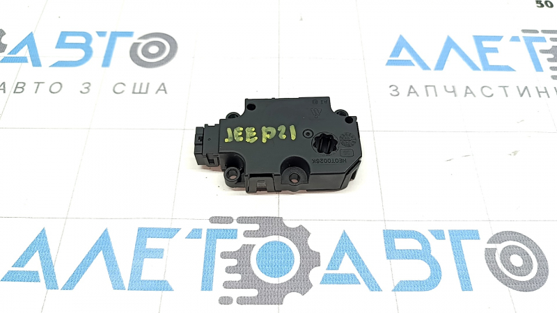 Actuator motor for heater ventilation on a Jeep Grand Cherokee WL 21-25