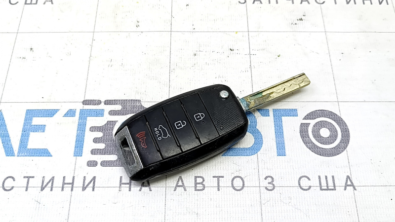 Kia Sorento 16-20 key, 4 buttons, worn, chrome swollen, contact with water, working