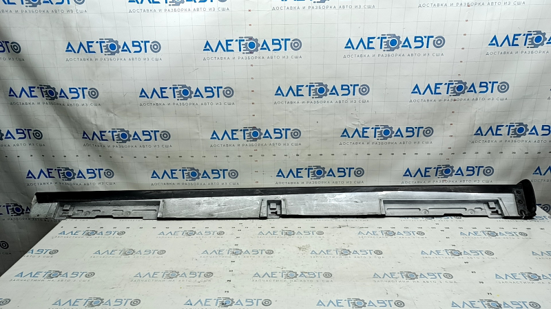 Left side sill for Mazda 3 19-24 with mudguard, Japan built, white, cracked mount, scratches, unsoldered mount