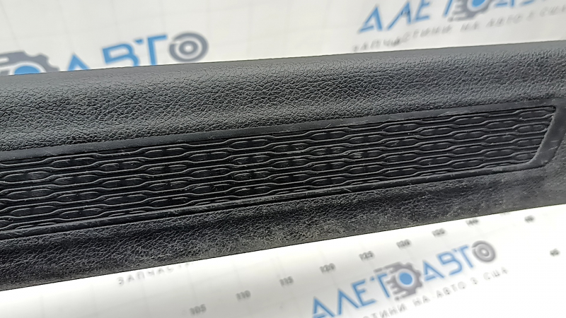 Jeep Grand Cherokee WL 21-25 front left door sill trim, black, scratches