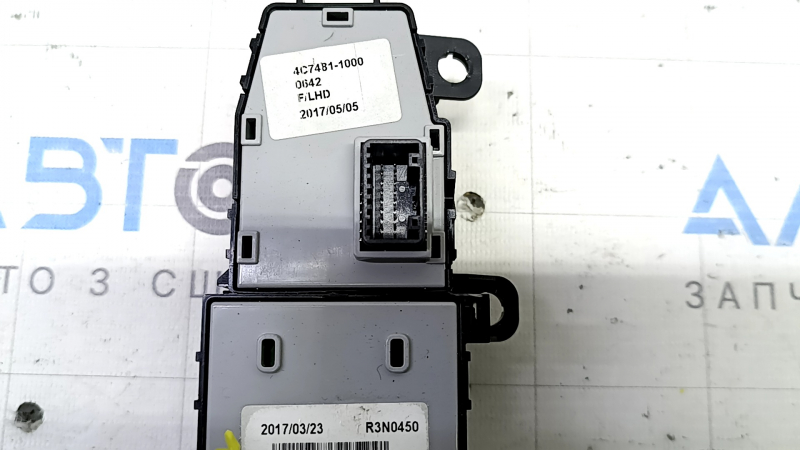 Front left window lift control Kia Niro 17-22 HEV, PHEV 1 auto, black, without auto-folding, worn