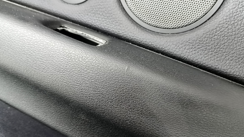 Door trim card rear left BMW X5 F15 14-18 leather black Dakota without curtain, Harman Kardon, insert and armrest black leather, molding under the tree, with backlight and handle, scratches, tears, no