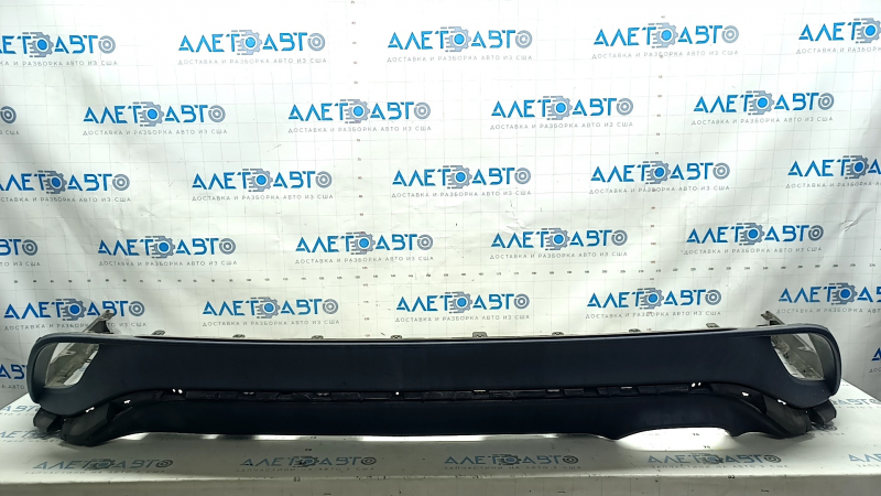 Toyota Highlander 20-25 rear bumper lip, XSE, scratches