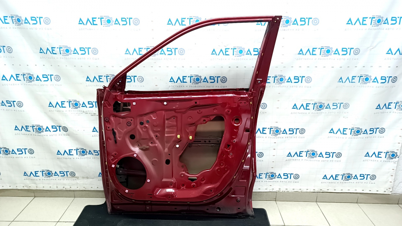 Toyota Highlander 20-25 red 3T3 front right door