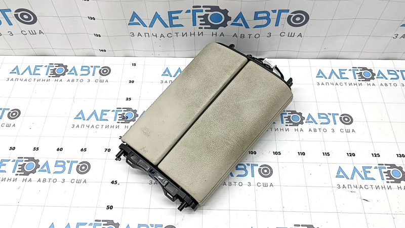 Armrest Mercedes W167 GLE 350 450 20-24 beige leather, dry cleanable, one fastener is missing