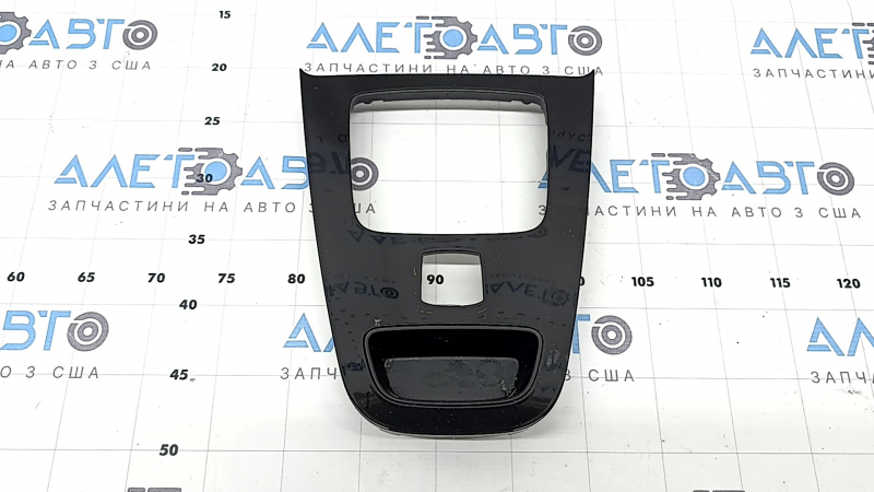 Mercedes W167 GLE 350 450 20-24 center console trim, glossy black, scratches, needs cleaning