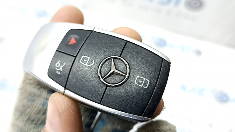Smart Mercedes W167 GLE 350 450 20-23 key, 4 buttons, worn, keyless