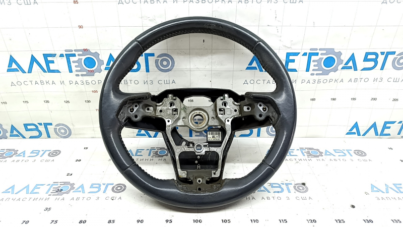 Toyota Highlander 20-24 black leather steering wheel, not heated, scratches
