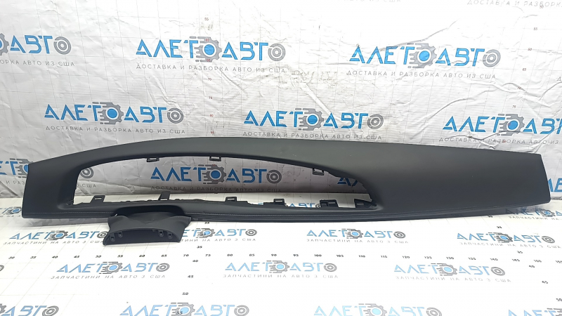 Nissan Ariya 23-25 black dashboard trim and monitor frame