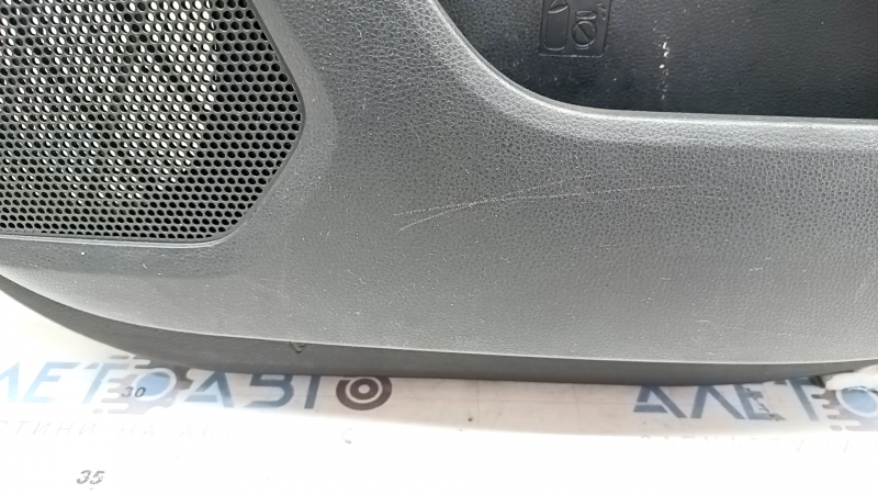 Rear right door panel for Toyota Highlander 20-22 with curtain, black leather, black insert, black leather armrest, scratches, needs cleaning