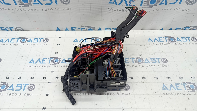 Kia Sportage 17-19 underhood fuse box without smart key, with housing