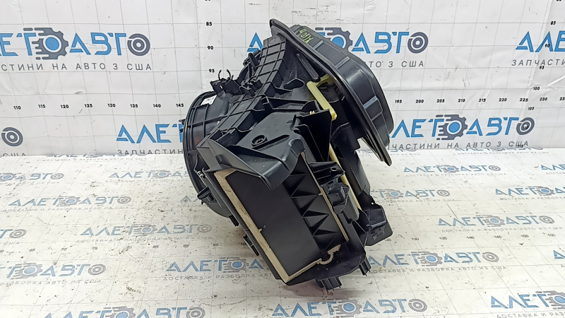 The bare heater housing of the Volvo XC60 18-25