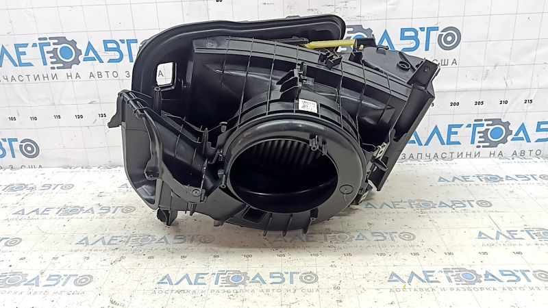 The bare heater housing of the Volvo XC60 18-25