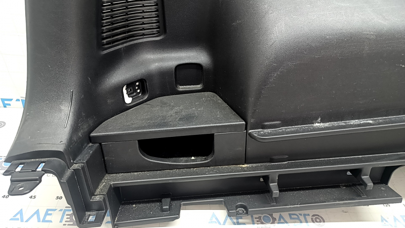 Left arch trim for Kia Sportage 17-19, black, with lamp, scratches