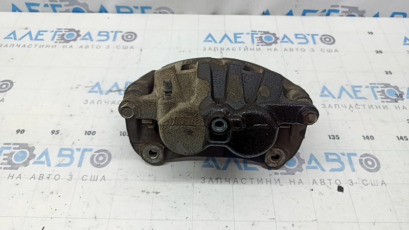 Front left brake caliper for Lexus NX200t NX300 NX300h 15-21, rusty