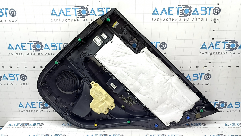 Kia Sportage 17-22 black rear left door panel, black eco-leather armrest, gray stitching, scratches