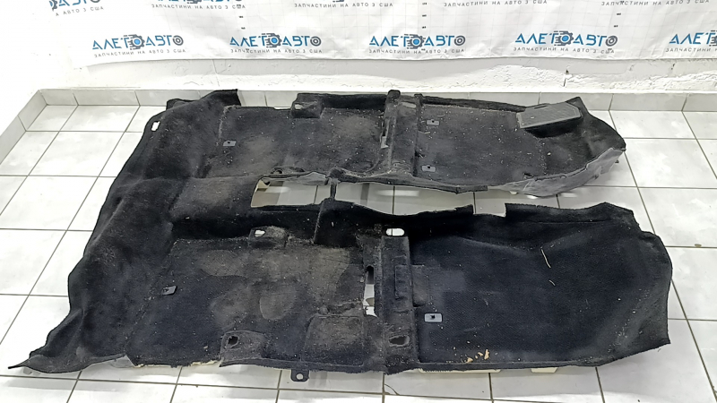 Kia Sportage 17-22 black floor covering, ready to clean