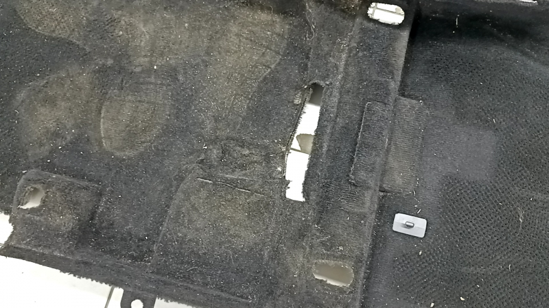 Kia Sportage 17-22 black floor covering, ready to clean