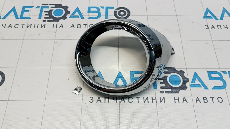 Right fog light frame for Lexus ES300h ES350 13-15 pre-rest chrome, broken mount