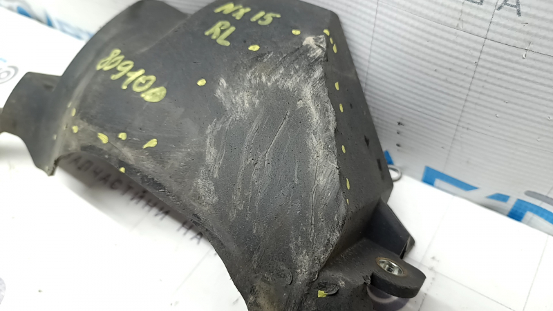 The rear left control arm cover under the spring of the Lexus NX200t NX300 NX300h 15-21 is worn out.