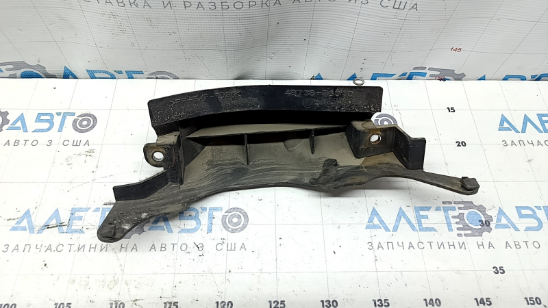 The rear left control arm cover under the spring of the Lexus NX200t NX300 NX300h 15-21 is worn out.
