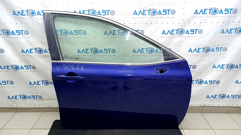 Toyota Camry v70 18-24 keyless front right door assembly, blue 8W7