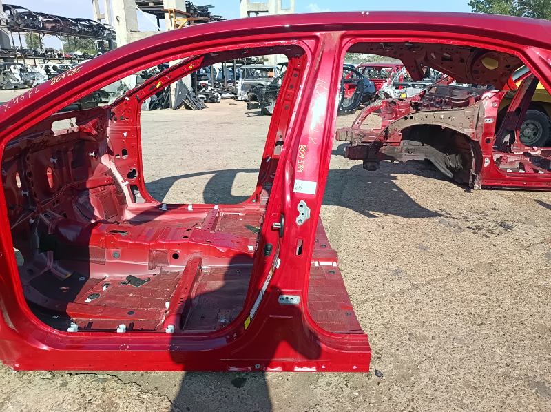 Left central body pillar Lexus NX200t NX300 NX300h 15-21 on the body, butt