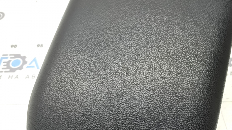 Armrest for Toyota Rav4 19-25, black leather, dry-cleanable