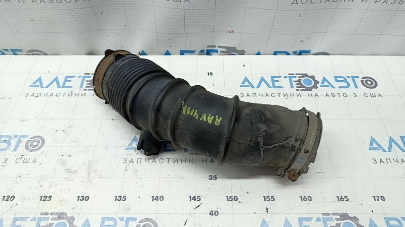 Air duct for manifold Toyota Rav4 20-25 hybrid, USA built