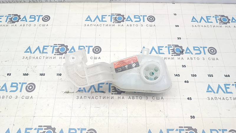 Right coolant expansion tank for Nissan Ariya 23-25