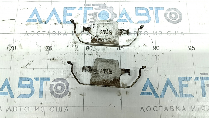 Rear brake pad mounting bracket for BMW 4 Series F32/33/36 14-20 M Sport, 2 pieces